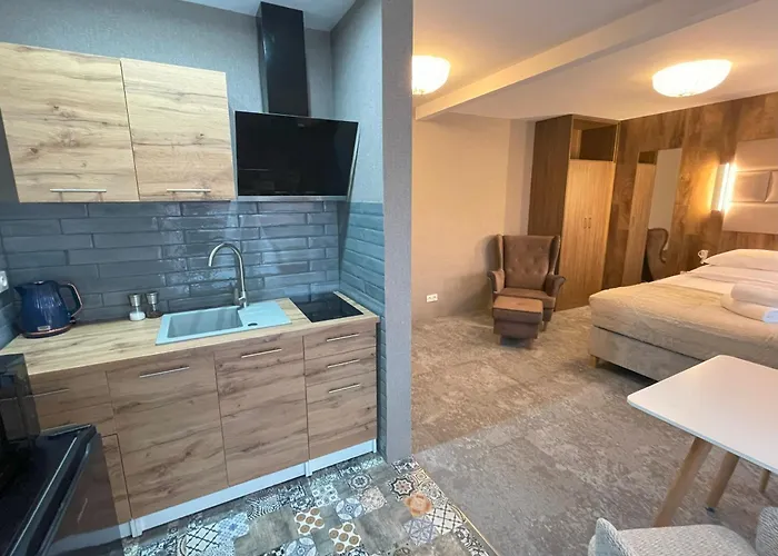 民宿 Pocztowa 莱鲍